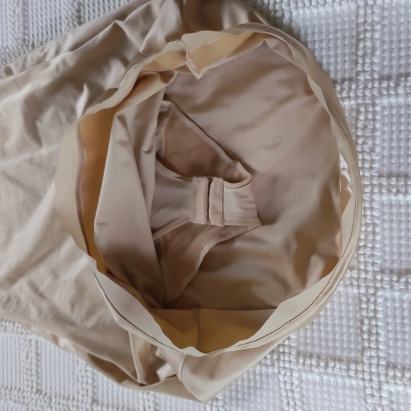 Spanx sculpting full slip - Picture 3 of 12